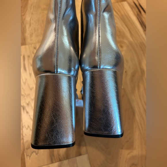 NWT Zara metallic boot - Picture 5 of 8